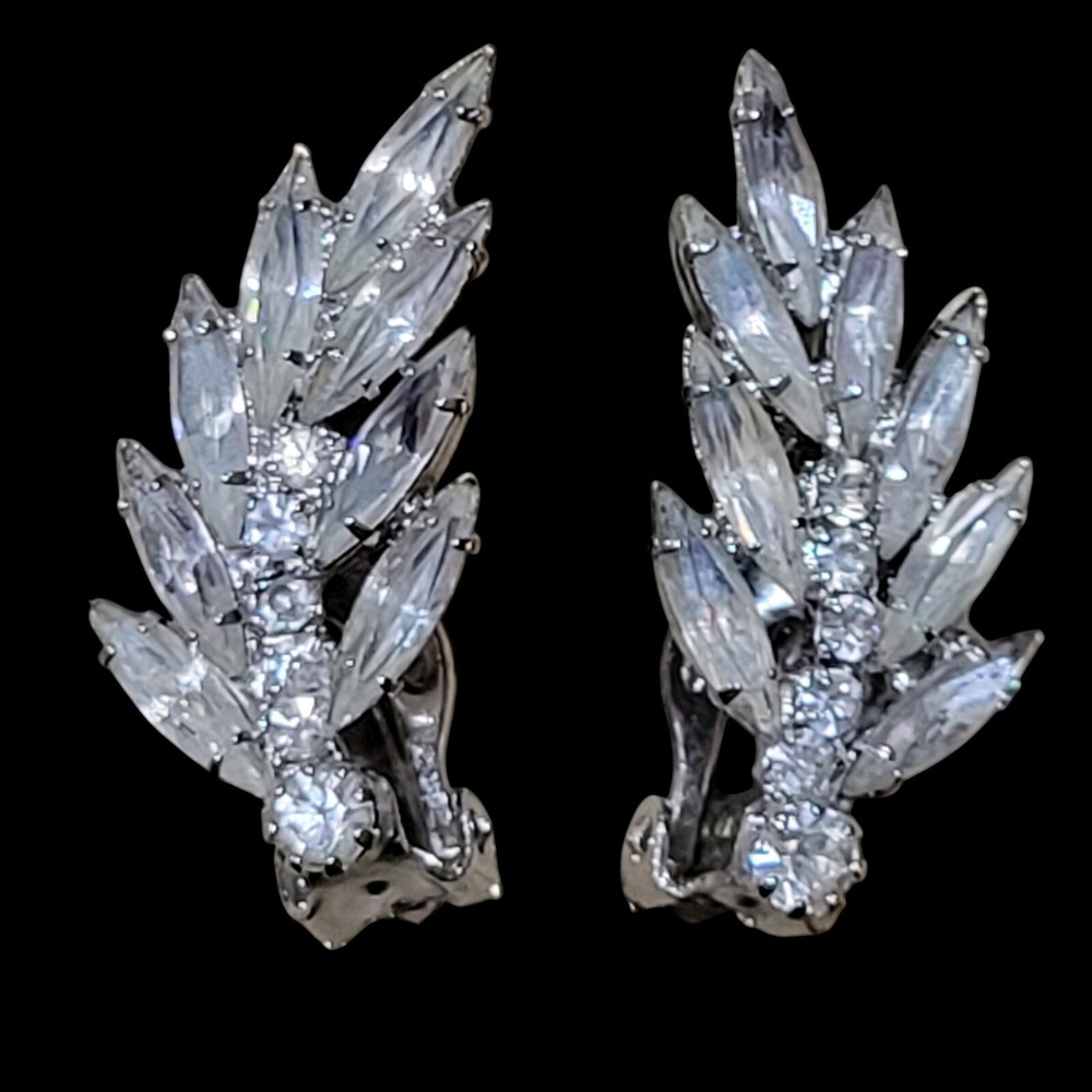 Vintage Clip On Earrings Clear Rhinestone Silver Tone Sparkly MCM Estate Jewelry